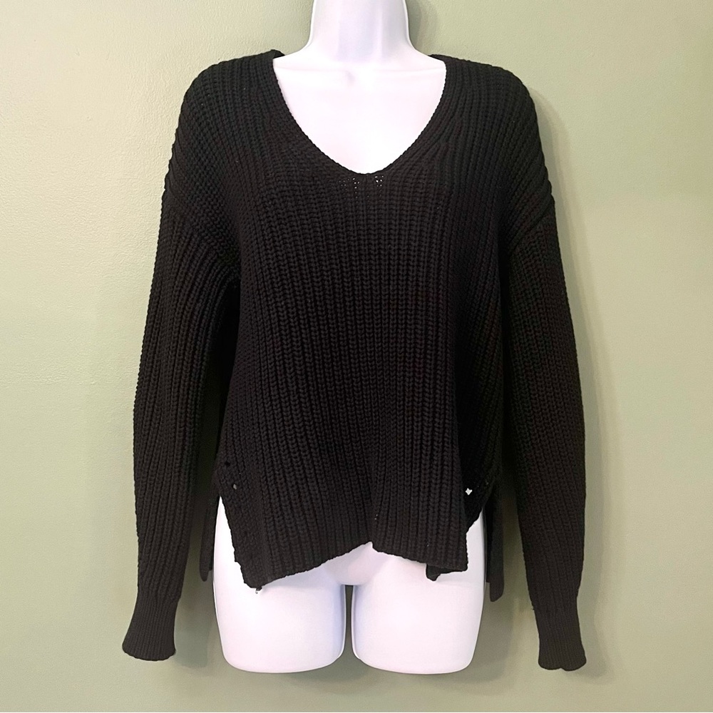 Everlane Chunky Knit V Neck Sweater 426
